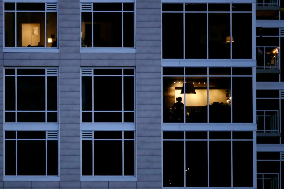 Late nights linked to weaker heart health