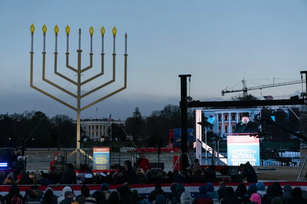 Poll shows U.S. Jews deeply split on Israel and the Gaza war